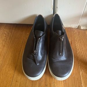 Ecco zip up leather sneakers